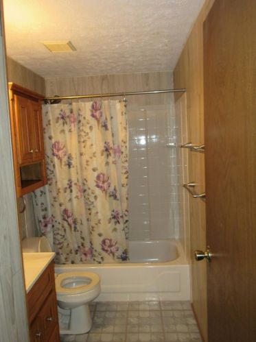 1379 Stone Dr, New Haven OH  45030-2029 exterior