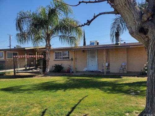 715 Tangerine St, Bakersfield, CA 93306-5951
