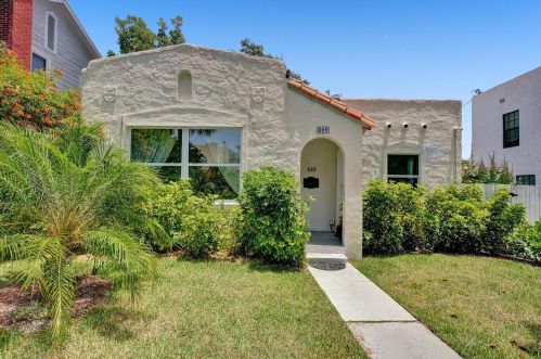 609 Biscayne Dr, West Palm Beach, FL 33401-7603