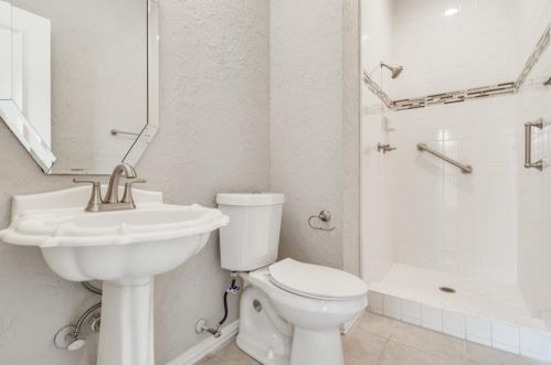 18032 Benchmark Dr, Dallas TX  75252-6444 exterior