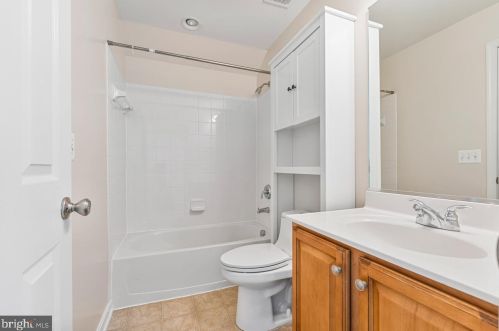 1305 Preserve Ln, Fredericksburg VA  22401-8417 exterior