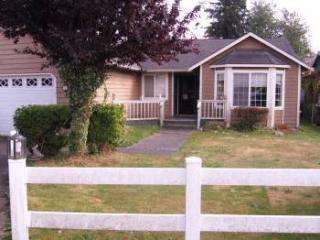 302 5th Pl, Sultan, WA 98294-9482