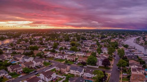 2534 Malibu Rd, North Bellmore NY  11710-5122 exterior