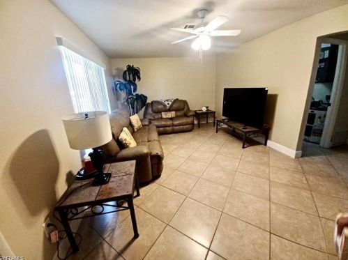 712 47th St, Cape Coral, FL 33904-5593