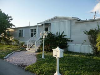 8501 16th Ct, Hollywood, FL