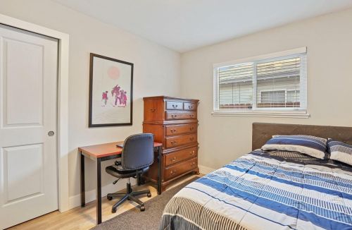 10364 Newton Way, Rancho Cordova CA  95670-2052 exterior