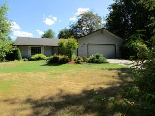 5606 Lake Saint Clair Dr, Olympia, WA 98513-9215