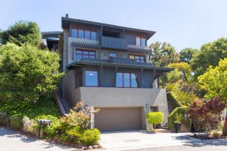 6242 Buena Vista Ave, Oakland, CA 94618-2131