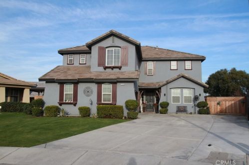 10100 Sharktooth Peak Dr, Bakersfield, CA 93311-8917