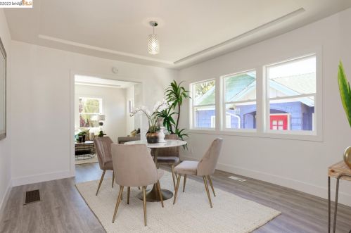 950 39 St, Oakland CA 94608-3899 exterior