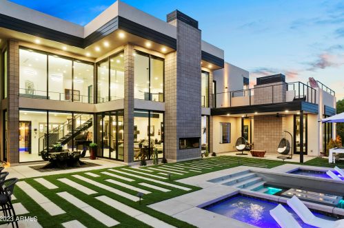 10019 57th St, Scottsdale AZ  85253-1137 exterior