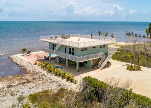 57652 Overseas Hwy, Marathon, FL 33050-5625