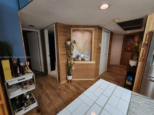 500 130th Ter, Hollywood, FL 33027-4010