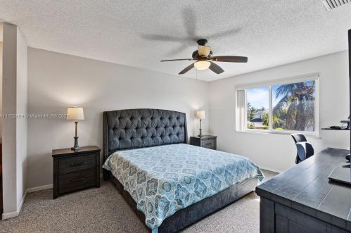 9920 12 St, Hollywood FL 33026-4359 exterior