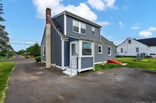 2100 Corbin Ave, New Britain CT  06053-2261 exterior