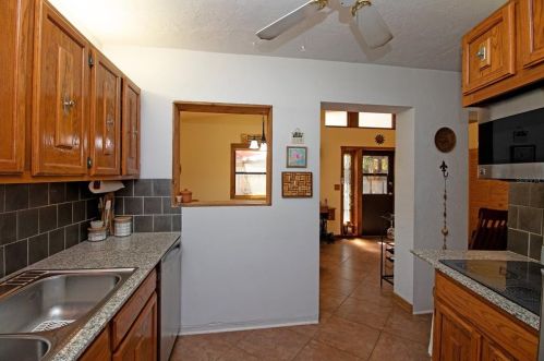 4291 Cherry St, Saint Petersburg FL  33703-5033 exterior