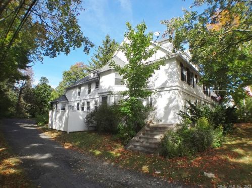 82 West St, Litchfield CT  06759-3500 exterior