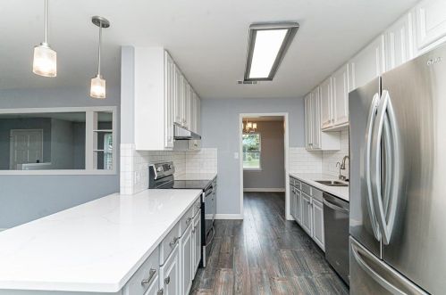 4805 Westlake Dr, Fort Worth TX  76132-1516 exterior