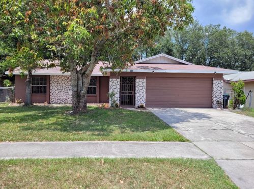 2425 Myakka Dr, Orlando, FL 32839-7333