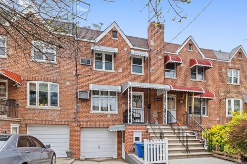 1910 Radcliff Ave, Bronx, NY 10462-3404