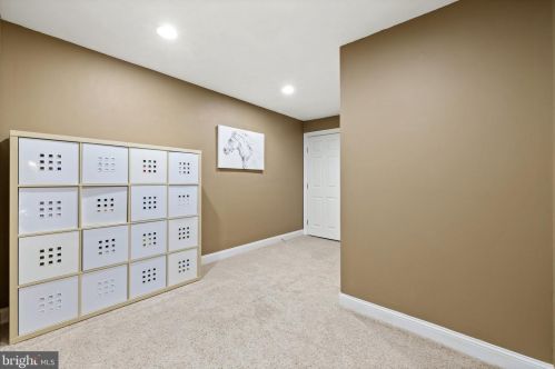 14829 Cox Creek Ct, Haymarket VA  20169-2626 exterior