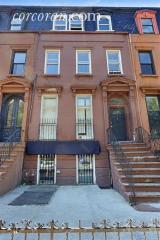 164 Macon St, Brooklyn, NY 11216-2205