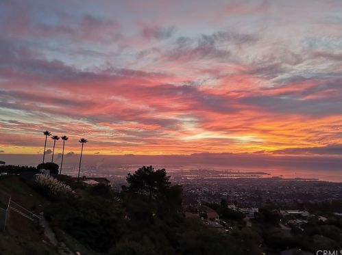 3335 Starline Dr, Palos Verdes Estates CA  90275-6310 exterior