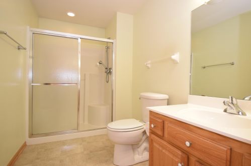 630 Annecy Park Cir, Waterford WI  53185-4262 exterior