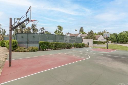 28565 Vallejo Ave, Temecula CA  92592-2316 exterior