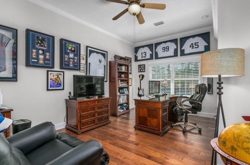 18604 Avenue Monaco, Lutz FL  33558-5316 exterior