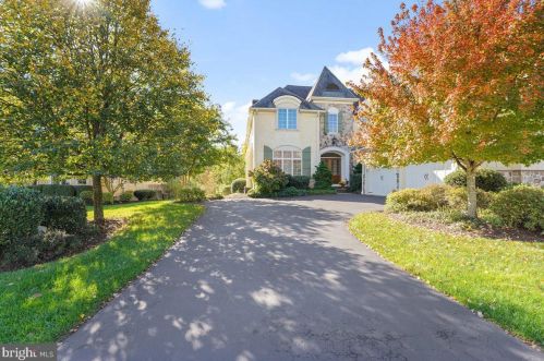 224 Valley Ridge Rd, Haverford, PA 19041-2029