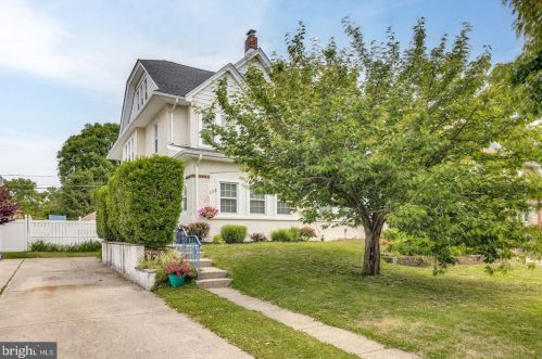 135 Haddon Ave, Camden NJ  08108-1033 exterior