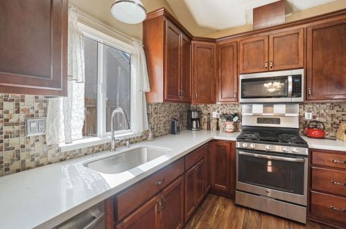 3737 Van Dusen Ave, Riverbank CA  95367-3030 exterior