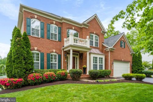2035 Paisley Ct, Woodbridge, VA 22191-4453