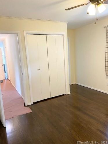 21 Wentworth St, Milford CT  06461-2352 exterior