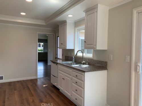 5278 Appian Way, Long Beach CA  90803-1913 exterior