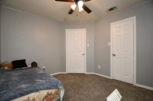 8514 Sports Haven Dr, Humble TX  77346-6000 exterior