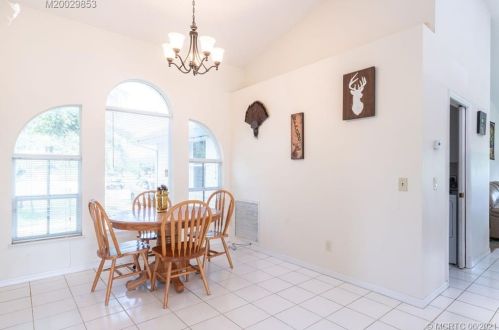 6452 Markel St, Palm City, FL 34990-5160