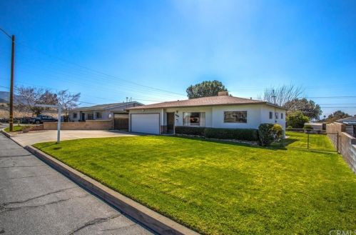 285 47th St, San Bernardino, CA 92404-1252