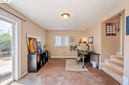 2350 109, Oakland CA  94603-4115 exterior