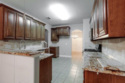 8514 Sports Haven Dr, Humble TX  77346-6000 exterior