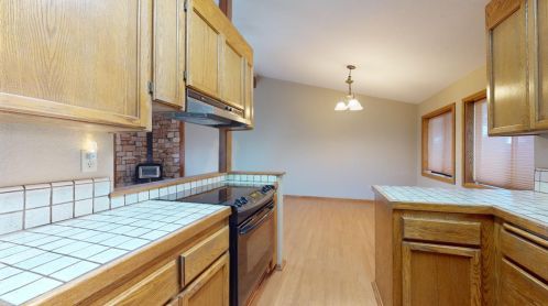 18330 Hummingbird Dr, Lake Wildwood, CA 95946-9639