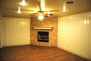 4815 15th St, Lubbock, TX 79416-5617