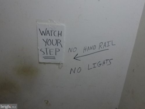 2 Presidential Dr, Berlin Boro NJ  08009-1358 exterior