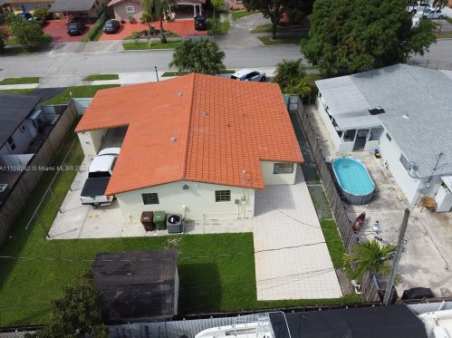 3265 14th Ave, Hialeah, FL 33012-4701