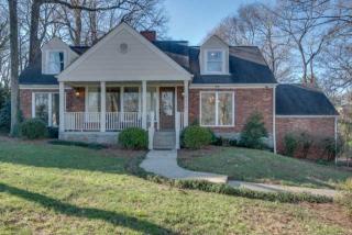 4215 Sneed Rd, Nashville, TN 37215-3213