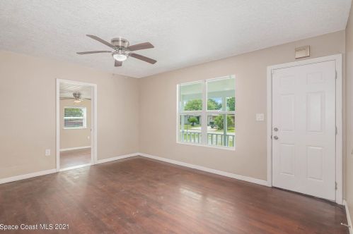 120 Roosevelt St, Titusville FL  32780-4736 exterior