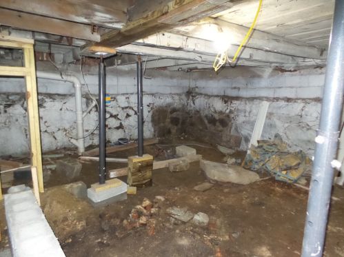 15 School St, Belmont NH  03220-4512 exterior