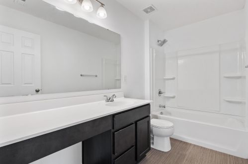 500 Westbrook Rd, Brookville OH  45309-9701 exterior