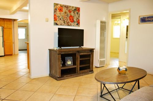 636 Q St, Rio Linda CA  95673-1427 exterior